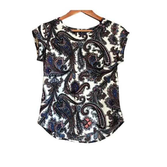 3 for $30! Ann Taylor paisley patterned tee - Picture 1 of 8